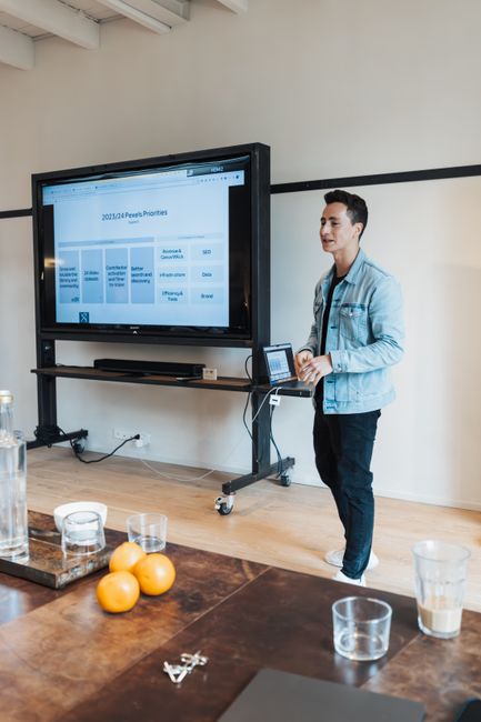 Website doanh nghiệp B2B cần có gì để ghi điểm
